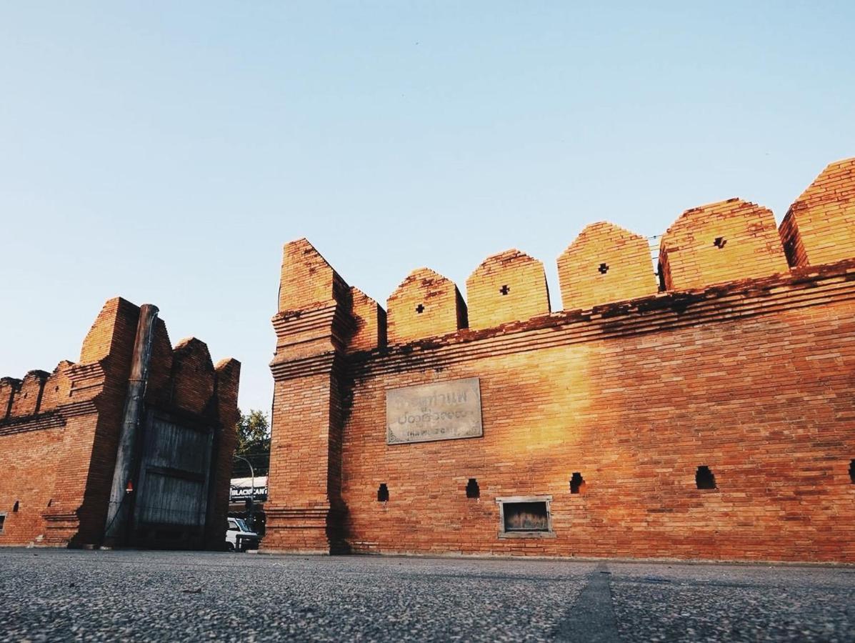 Отель The An-Teak Чиангмай Экстерьер фото