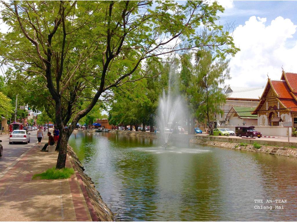Отель The An-Teak Чиангмай Экстерьер фото